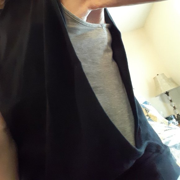 REDUCED NWT Nordstrom UO Black Muscle Tee S - Picture 3 of 6